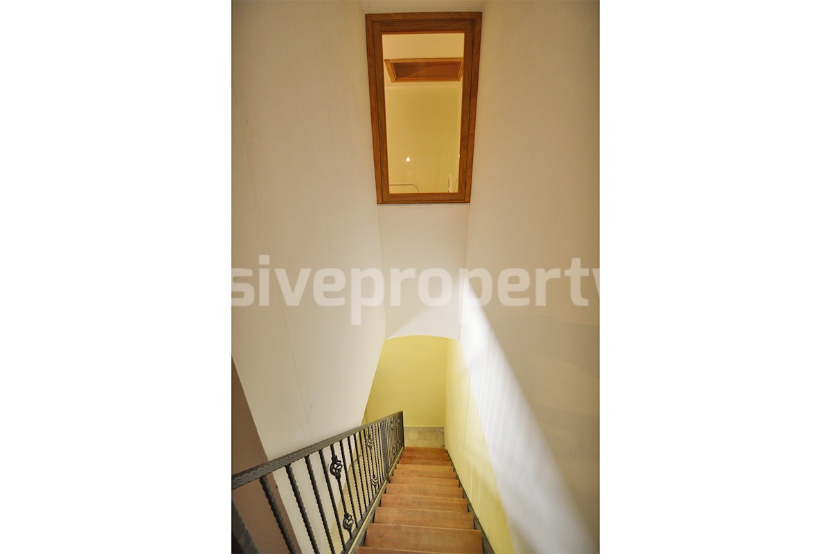 Charming habitable stone house for sale in Guardialfiera - Italy - with panoramic lake view