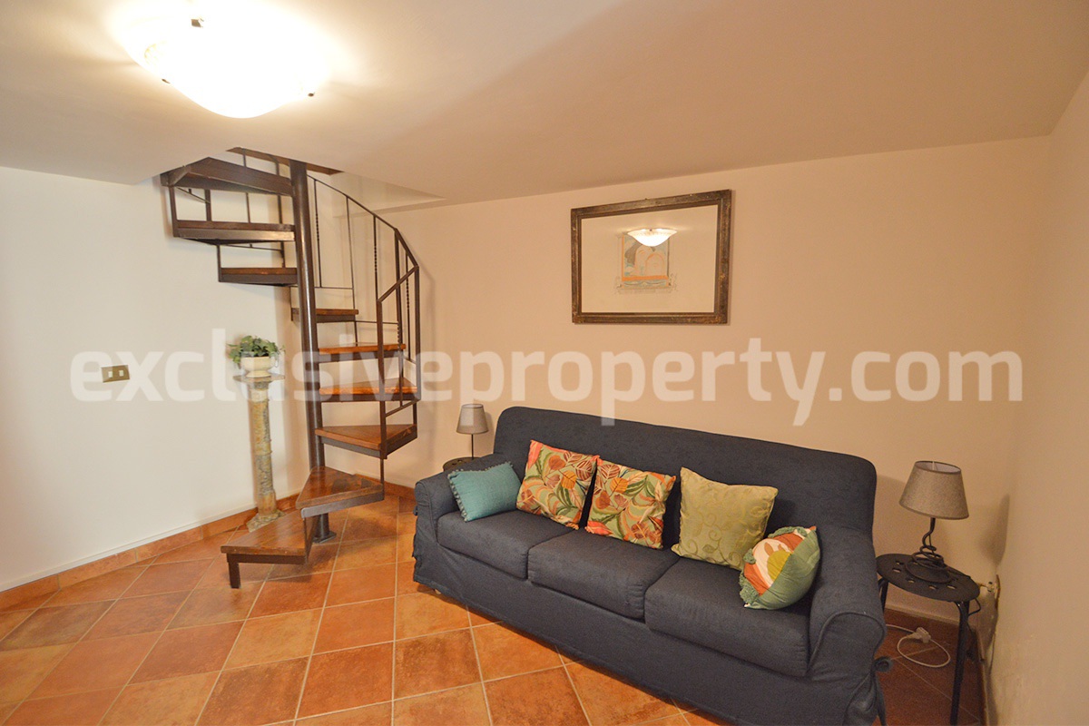 Charming country house with outbuilding - land - panoramic views for sale in Duronia - Molise - Italy