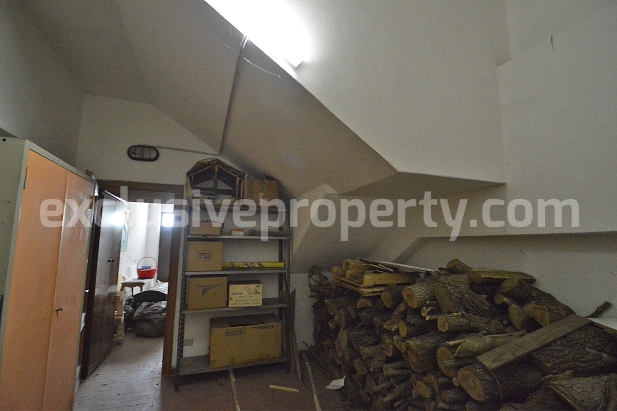 Spacious stone property with terrace - lift - garage and two units for sale in Bagnoli del Trigno - Molise - Italy