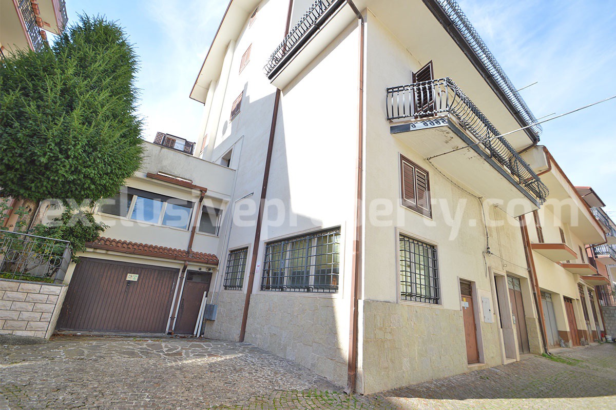 Spacious stone property with terrace - lift - garage and two units for sale in Bagnoli del Trigno - Molise - Italy