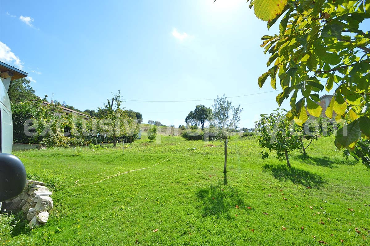 Spacious detached house with two apartments - land and solar panels for sale in Baranello - Molise - Italy