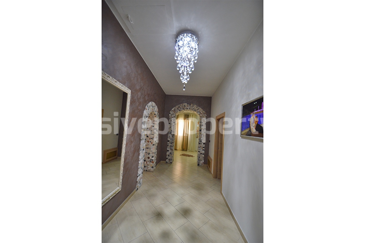 Spacious detached house with two apartments - land and solar panels for sale in Baranello - Molise - Italy