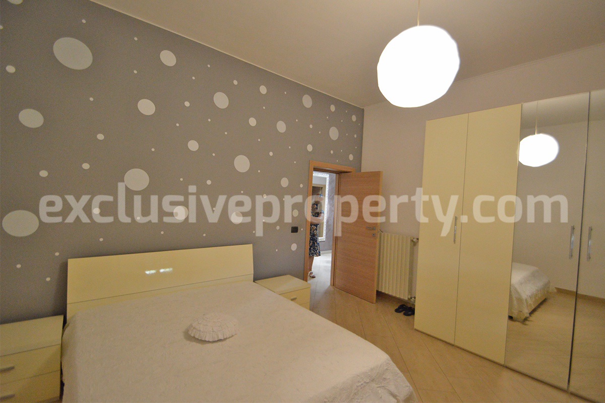 Spacious detached house with two apartments - land and solar panels for sale in Baranello - Molise - Italy