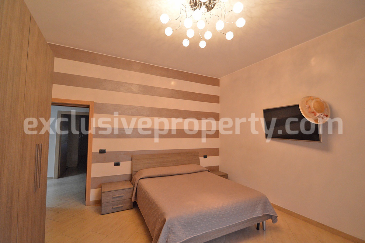 Spacious detached house with two apartments - land and solar panels for sale in Baranello - Molise - Italy