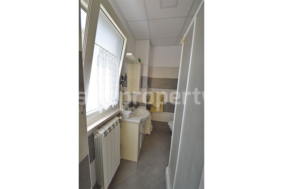 Spacious detached house with two apartments - land and solar panels for sale in Baranello - Molise - Italy