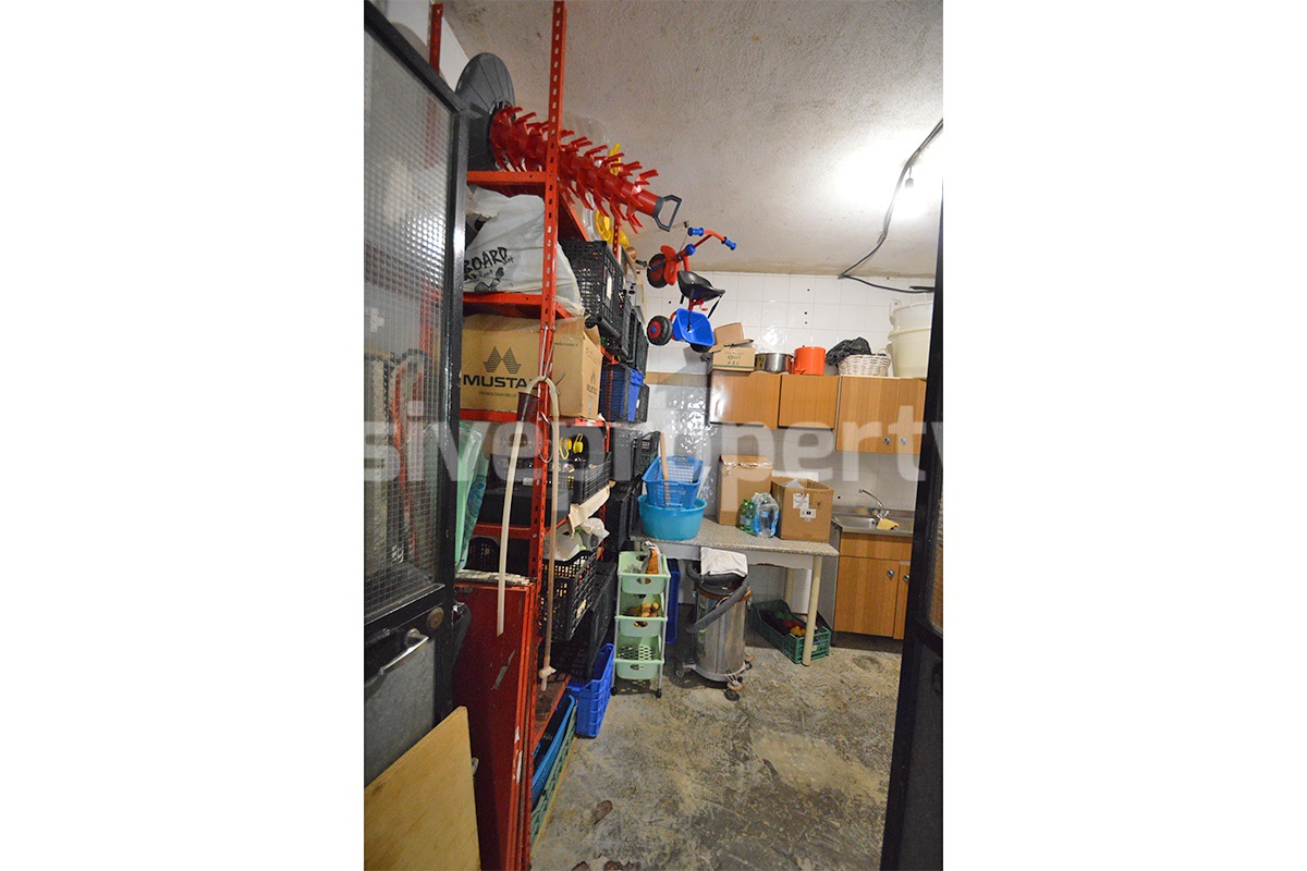 Spacious detached house with two apartments - land and solar panels for sale in Baranello - Molise - Italy