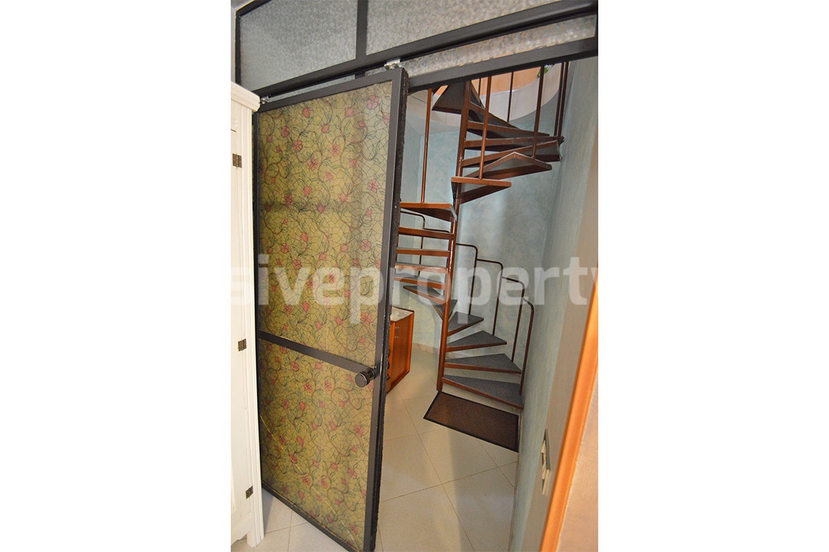 Spacious detached house with two apartments - land and solar panels for sale in Baranello - Molise - Italy