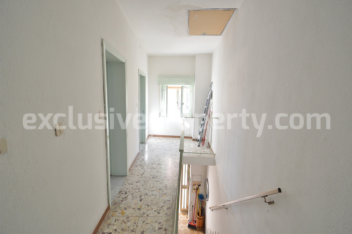 Charming Townhouse with Panoramic Sea-View Terrace in Montemitro - Molise - Italy