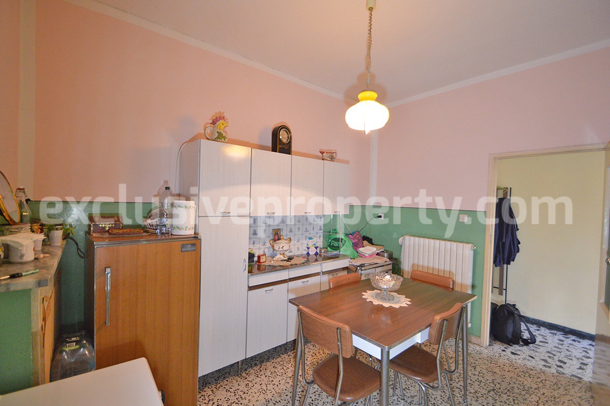 Renovated Hilltop Townhouse in Abruzzo with Panoramic Views - Near the Adriatic Coast