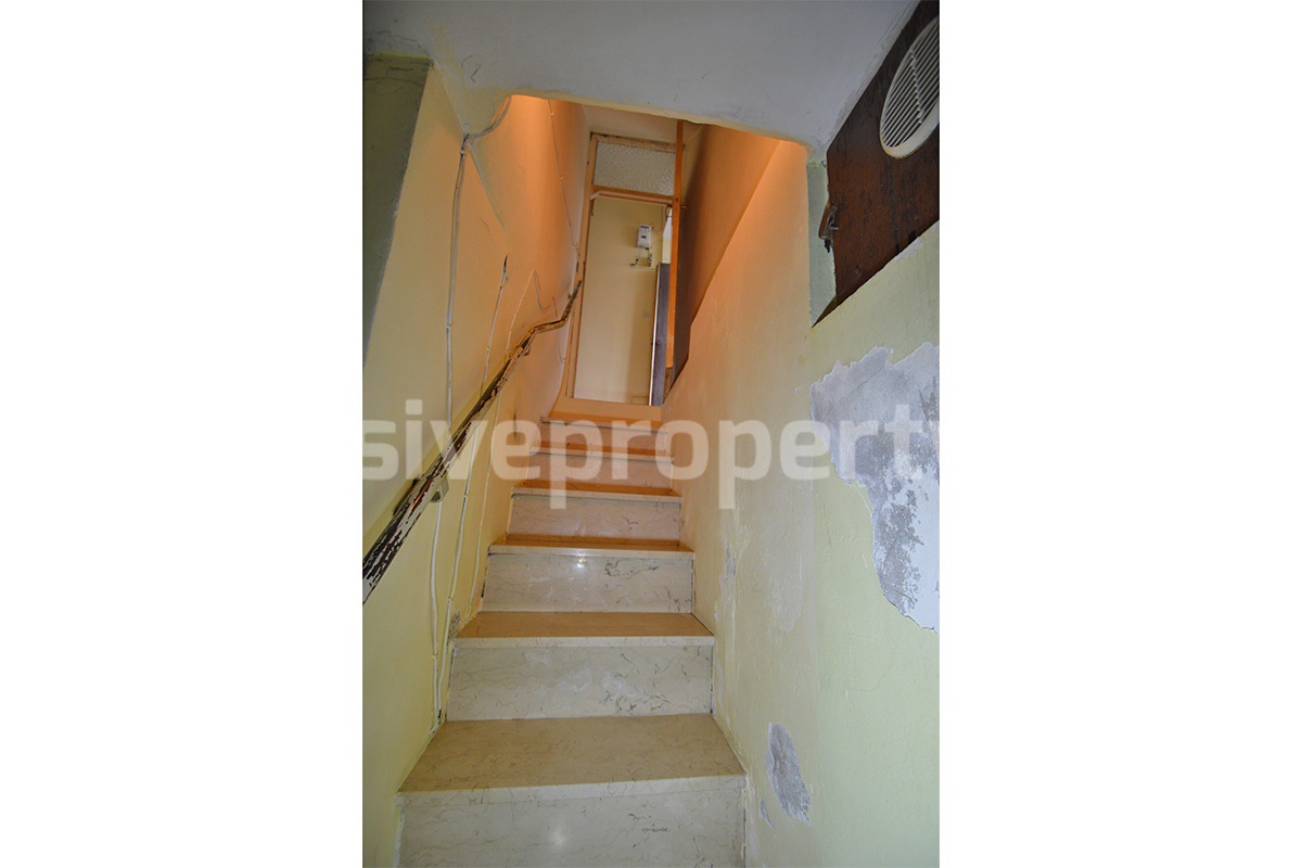 Renovated Hilltop Townhouse in Abruzzo with Panoramic Views - Near the Adriatic Coast