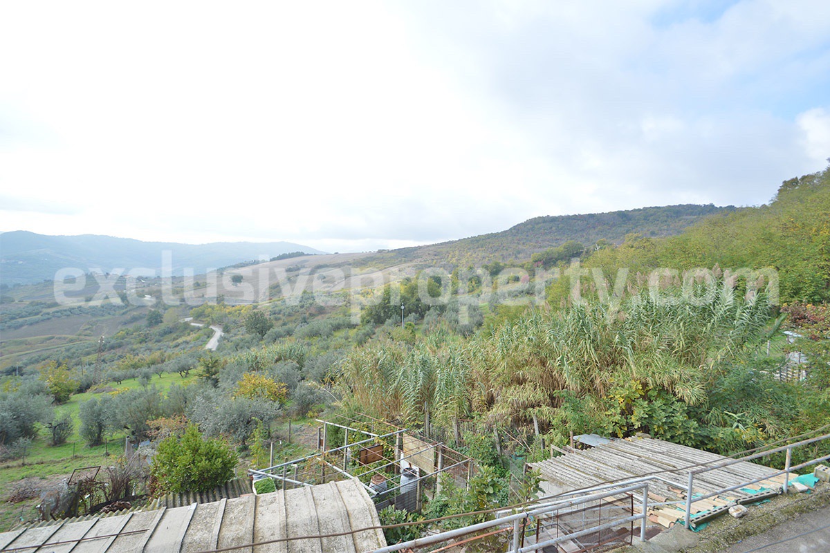 Renovated Hilltop Townhouse in Abruzzo with Panoramic Views - Near the Adriatic Coast