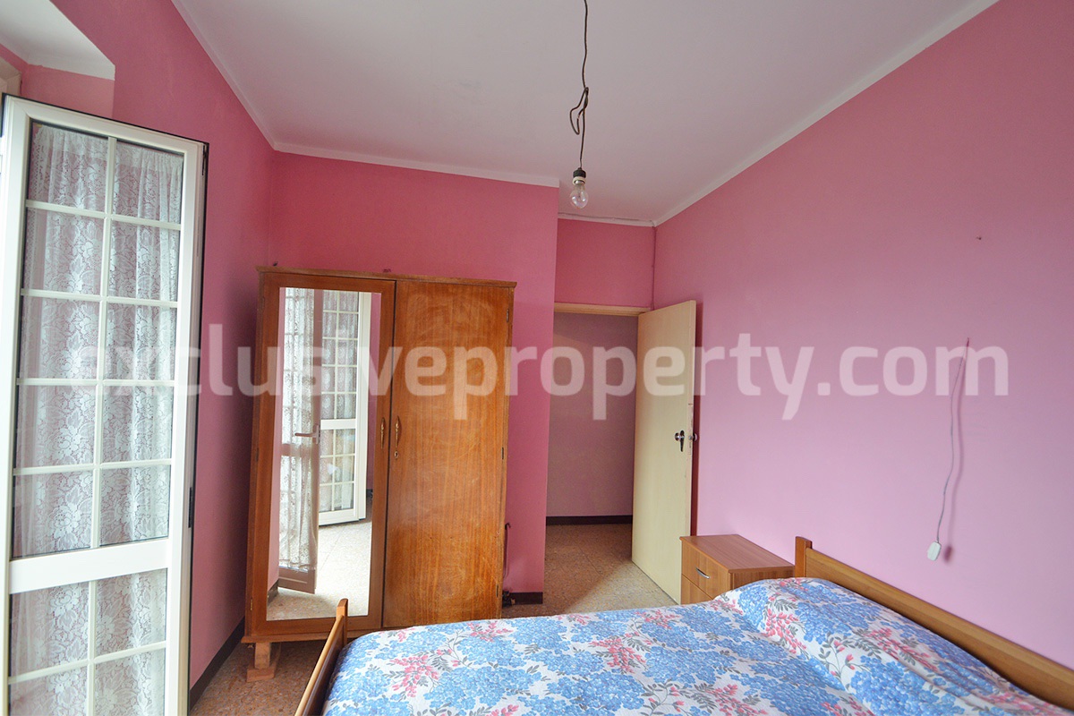 Renovated Hilltop Townhouse in Abruzzo with Panoramic Views - Near the Adriatic Coast