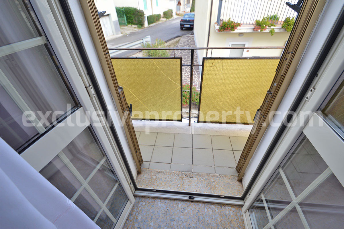 Renovated Hilltop Townhouse in Abruzzo with Panoramic Views - Near the Adriatic Coast