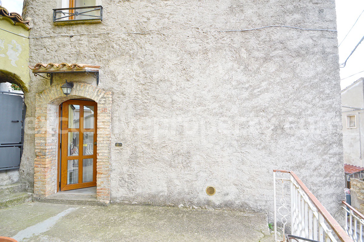 4-Bedroom Renovated Home with Garden - Panoramic Views for Sale in Molise - Italy - Move-In Ready