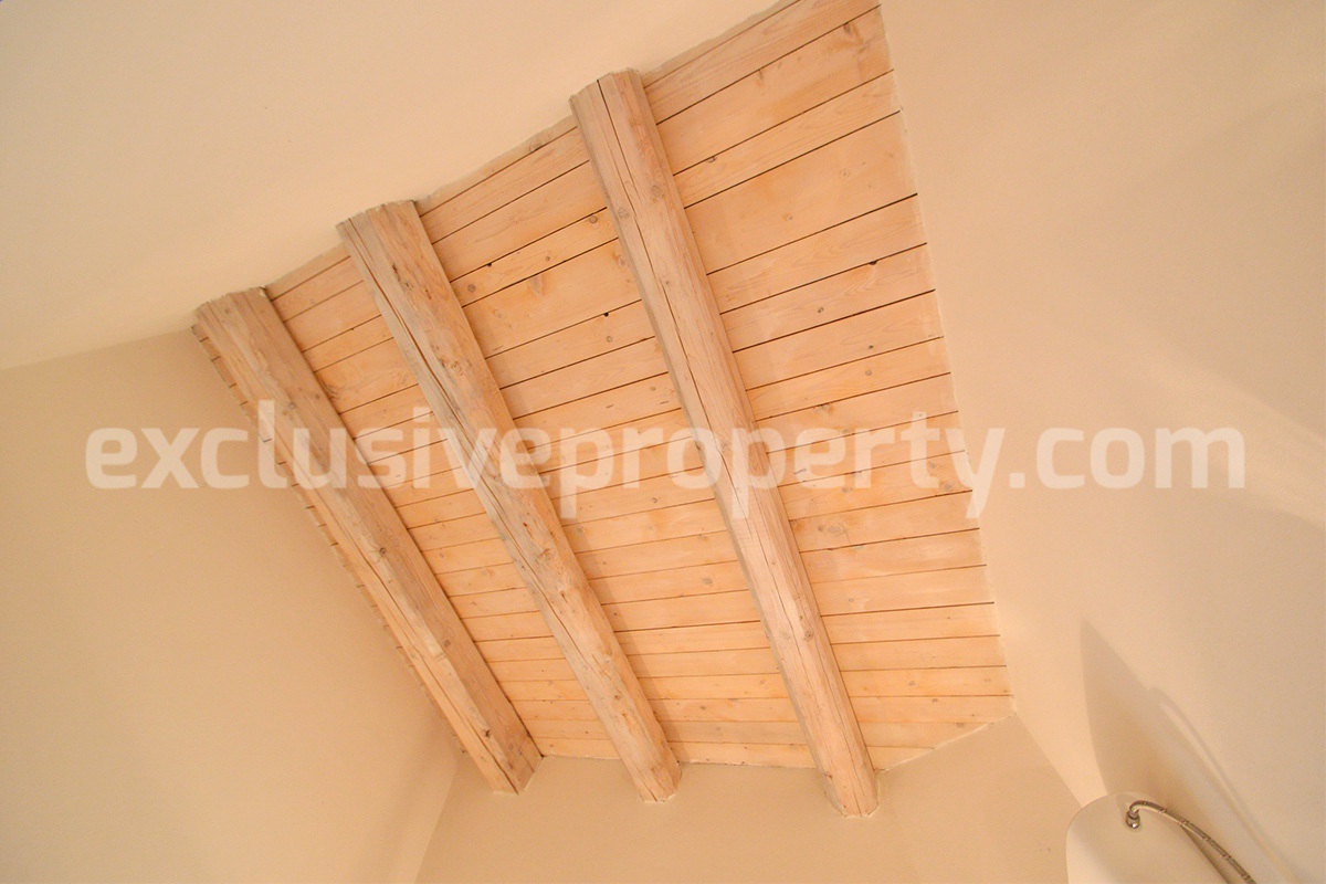 4-Bedroom Renovated Home with Garden - Panoramic Views for Sale in Molise - Italy - Move-In Ready