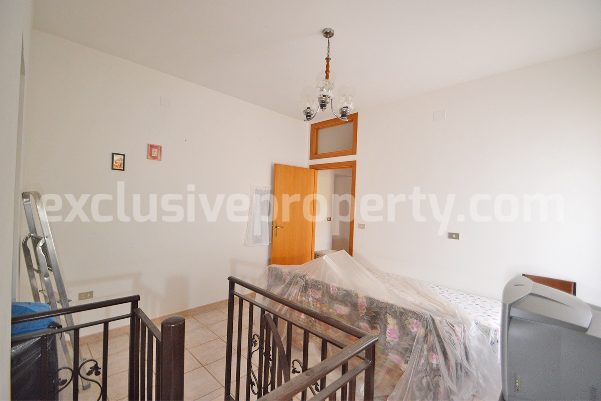 Furnished Habitable Townhouse with Outdoor Space for Sale in San Felice del Molise - Italy