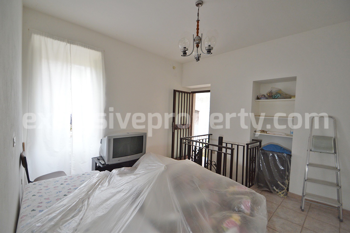 Furnished Habitable Townhouse with Outdoor Space for Sale in San Felice del Molise - Italy