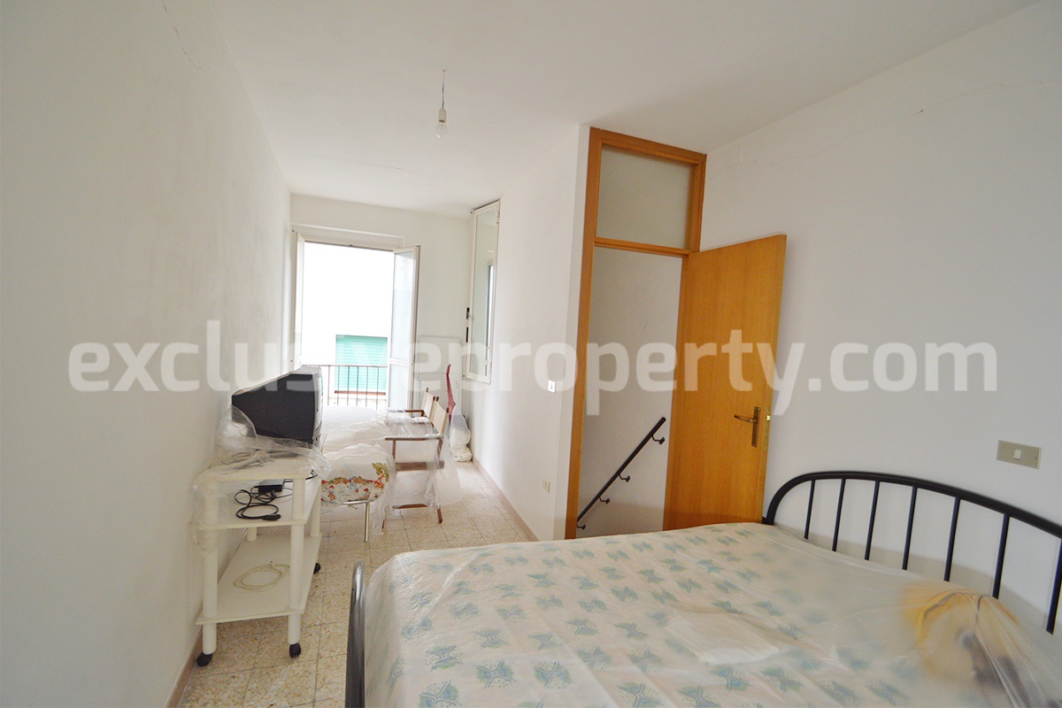 Furnished Habitable Townhouse with Outdoor Space for Sale in San Felice del Molise - Italy