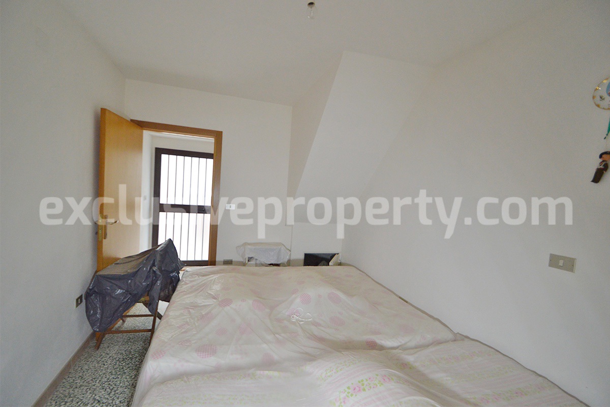 Furnished Habitable Townhouse with Outdoor Space for Sale in San Felice del Molise - Italy