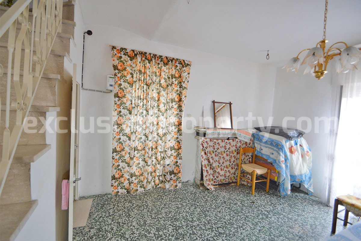 Charming Furnished Stone House for Sale in San Felice del Molise - Close to the Adriatic Coast