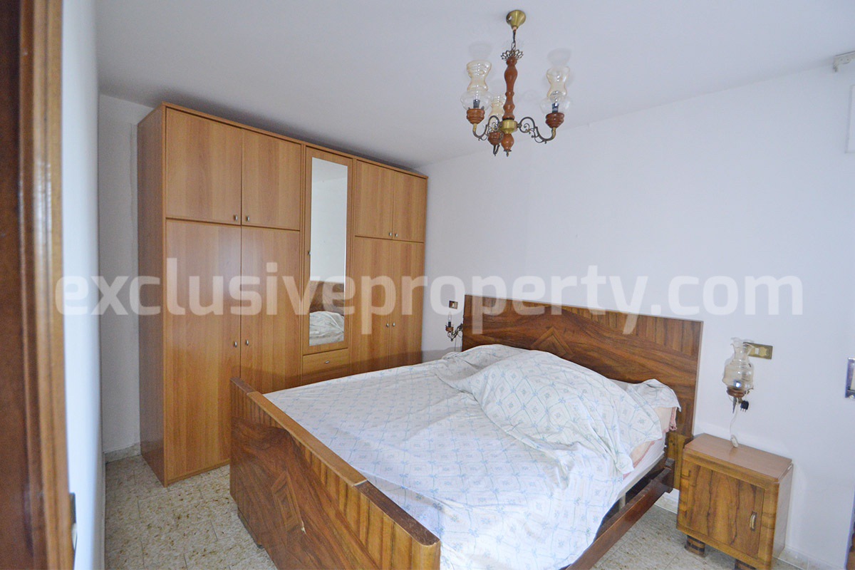 Affordable Village Home with Garage and Panoramic Views in Acquaviva Collecroce - Molise