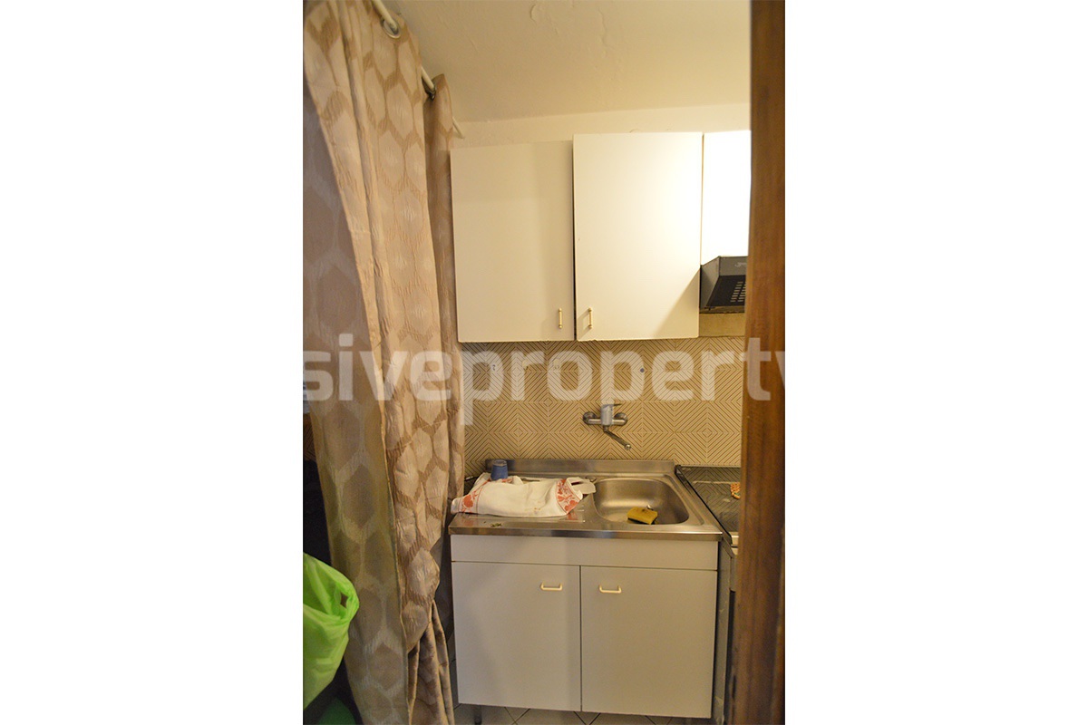 Spacious Townhouse for Sale in Acquaviva Collecroce - Molise with Terrace - Garage and Scenic Views