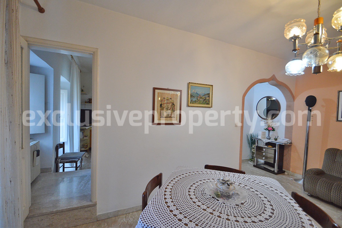 Spacious Townhouse for Sale in Acquaviva Collecroce - Molise with Terrace - Garage and Scenic Views