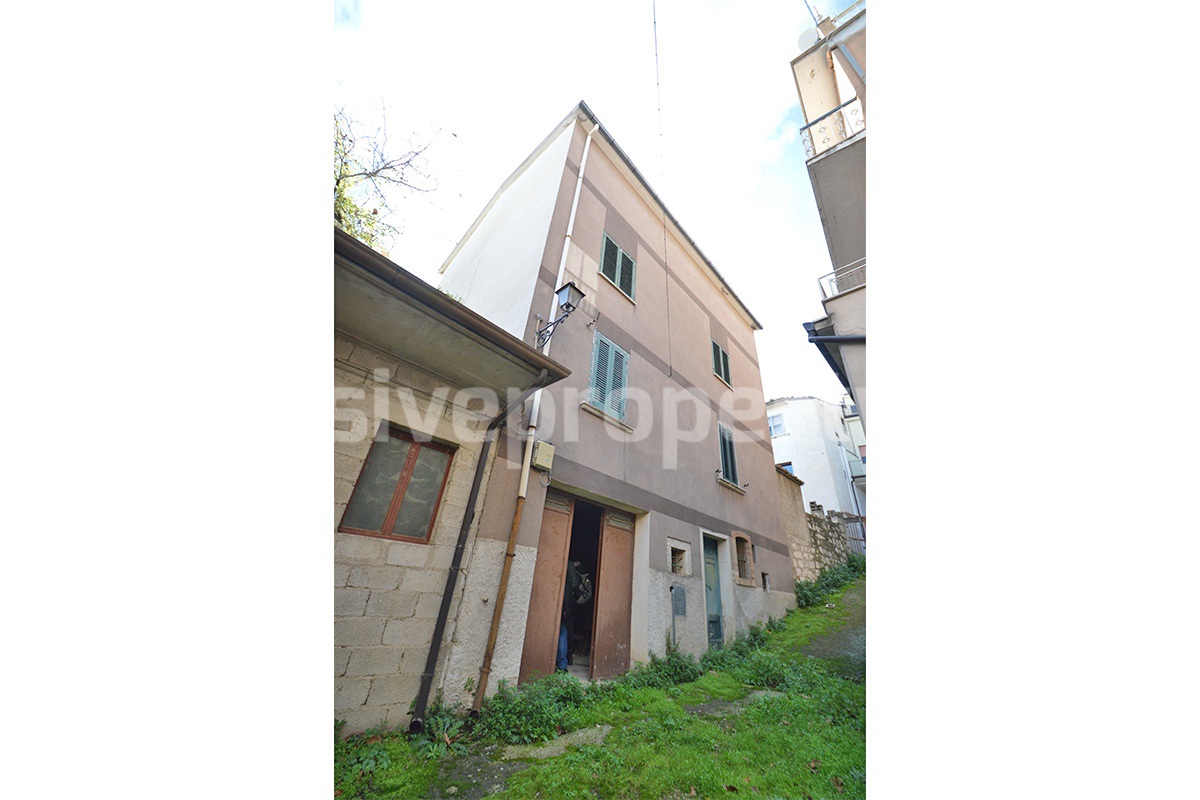 Historic Palace for Sale in Bagnoli del Trigno - Molise with Garden - Terrace and Panoramic Views