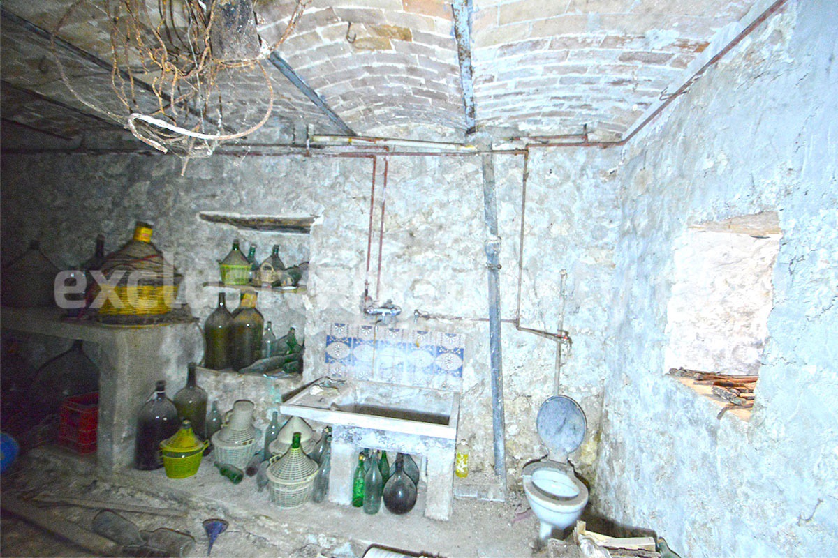 Historic Palace for Sale in Bagnoli del Trigno - Molise with Garden - Terrace and Panoramic Views