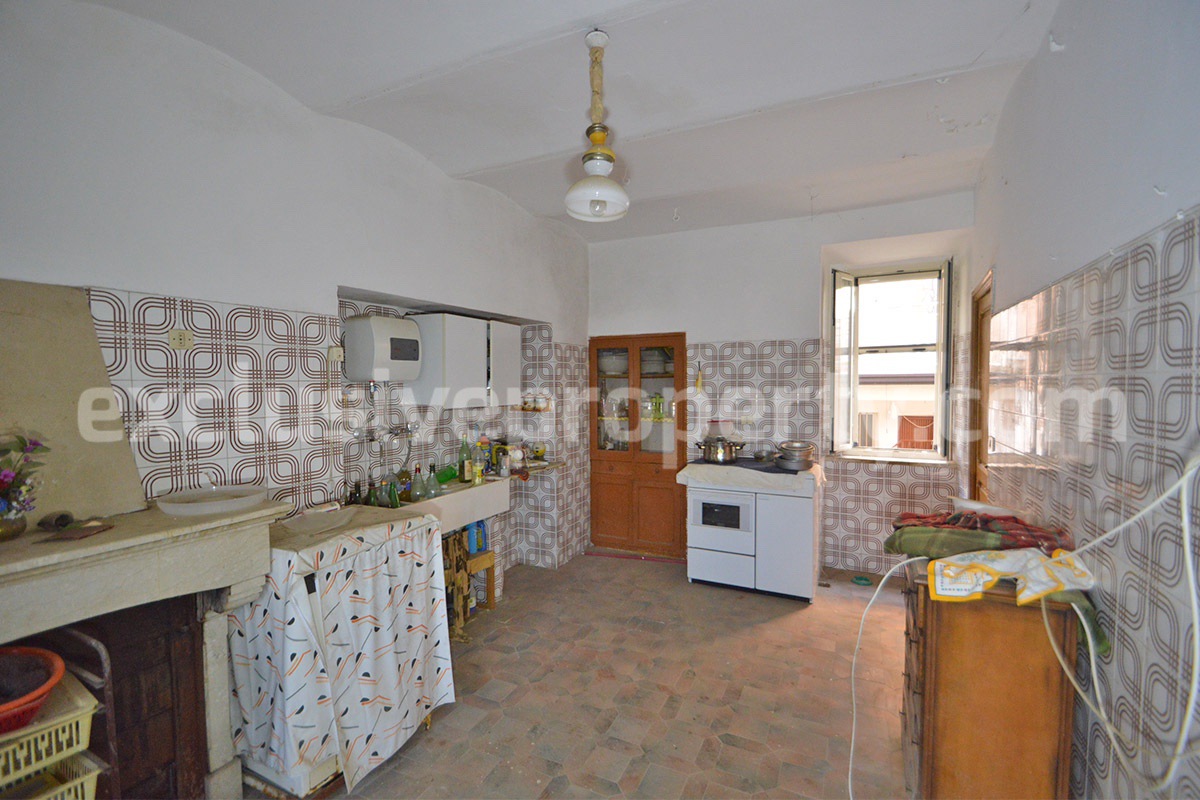 Historic Palace for Sale in Bagnoli del Trigno - Molise with Garden - Terrace and Panoramic Views