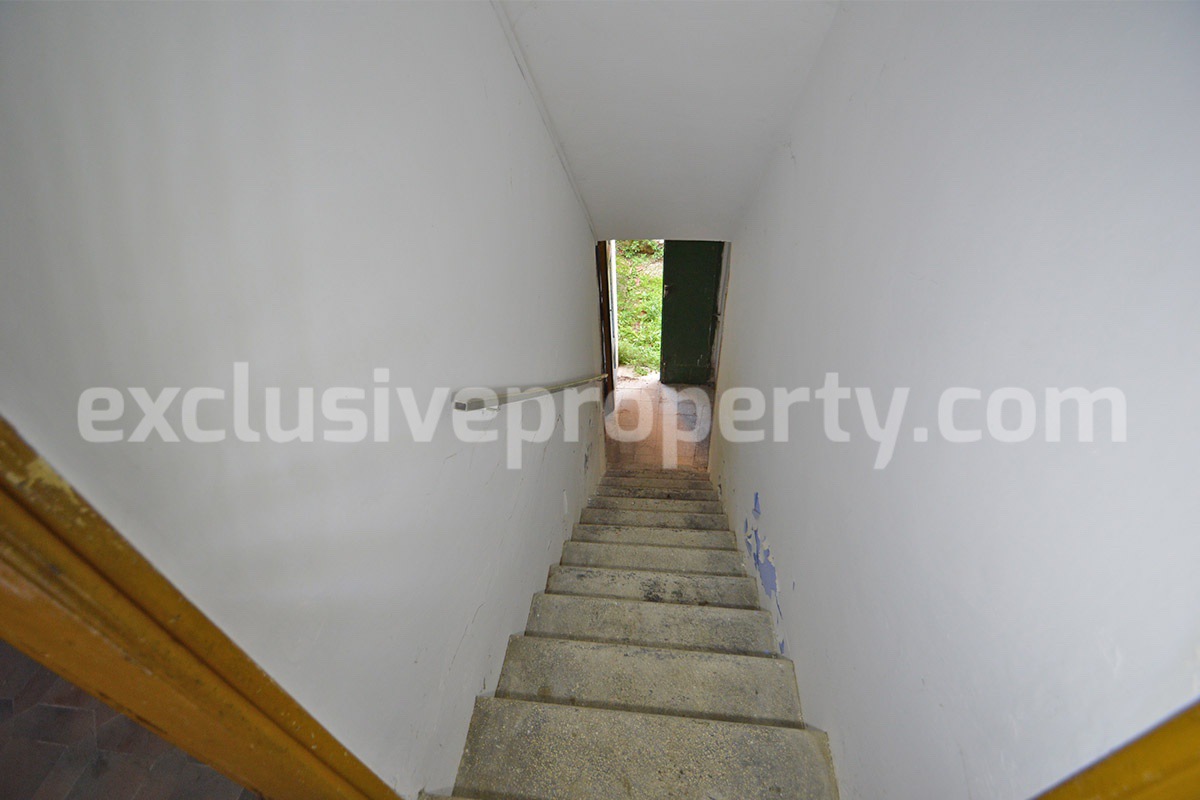 Historic Palace for Sale in Bagnoli del Trigno - Molise with Garden - Terrace and Panoramic Views