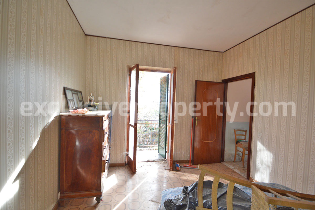 Historic Palace for Sale in Bagnoli del Trigno - Molise with Garden - Terrace and Panoramic Views