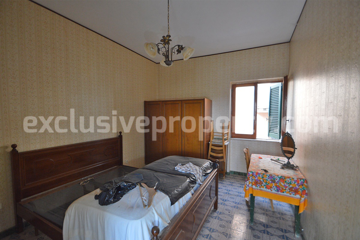 Historic Palace for Sale in Bagnoli del Trigno - Molise with Garden - Terrace and Panoramic Views