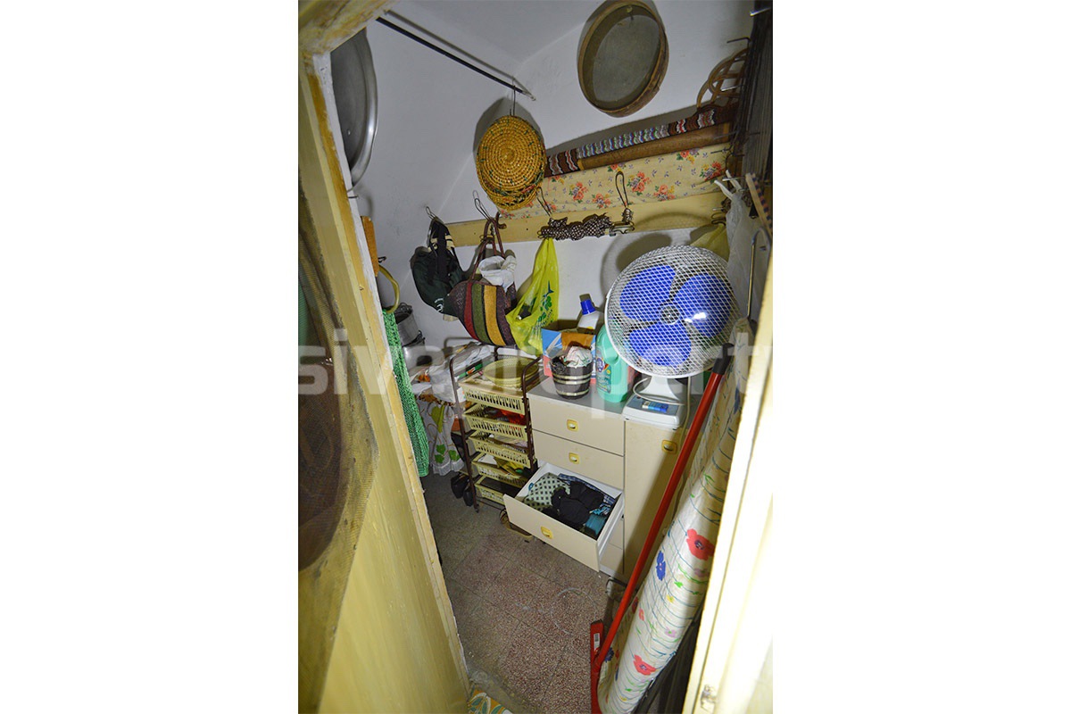 Charming Townhouse with Panoramic Terrace for Sale in Bagnoli del Trigno in Molise