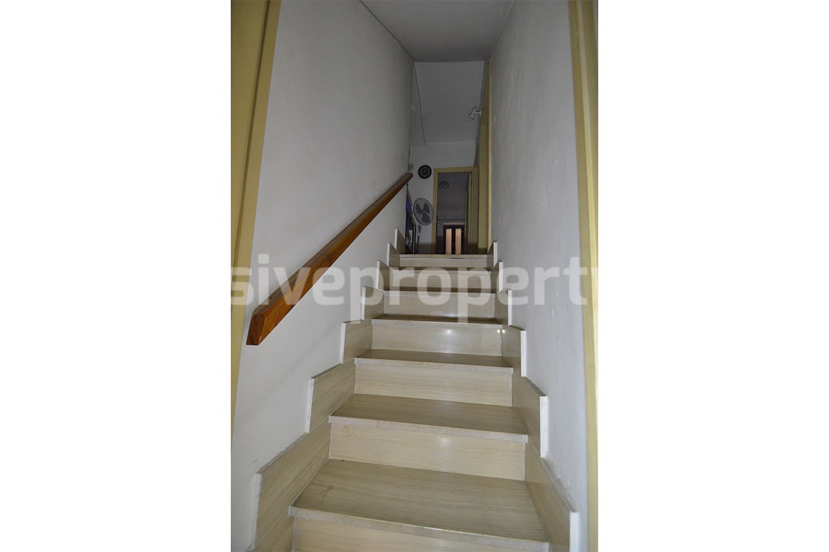 Charming Townhouse with Panoramic Terrace for Sale in Bagnoli del Trigno in Molise