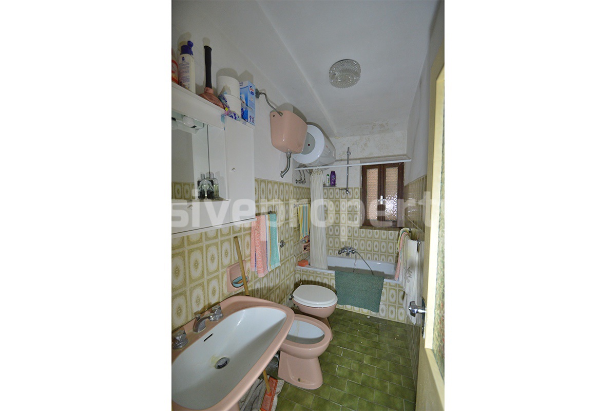 Charming Townhouse with Panoramic Terrace for Sale in Bagnoli del Trigno in Molise