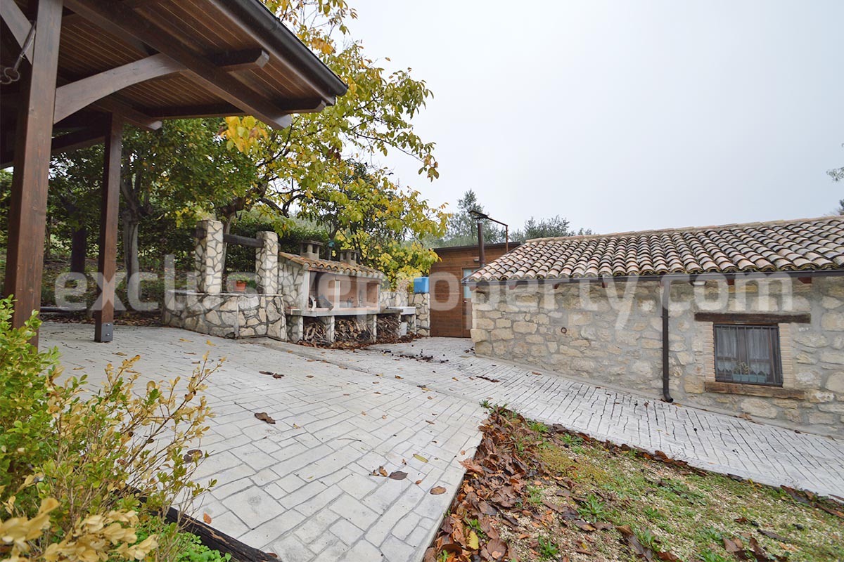 Peaceful Country Oasis for Sale near Mafalda - Molise with Olive Grove - Stone House and Wooden Building