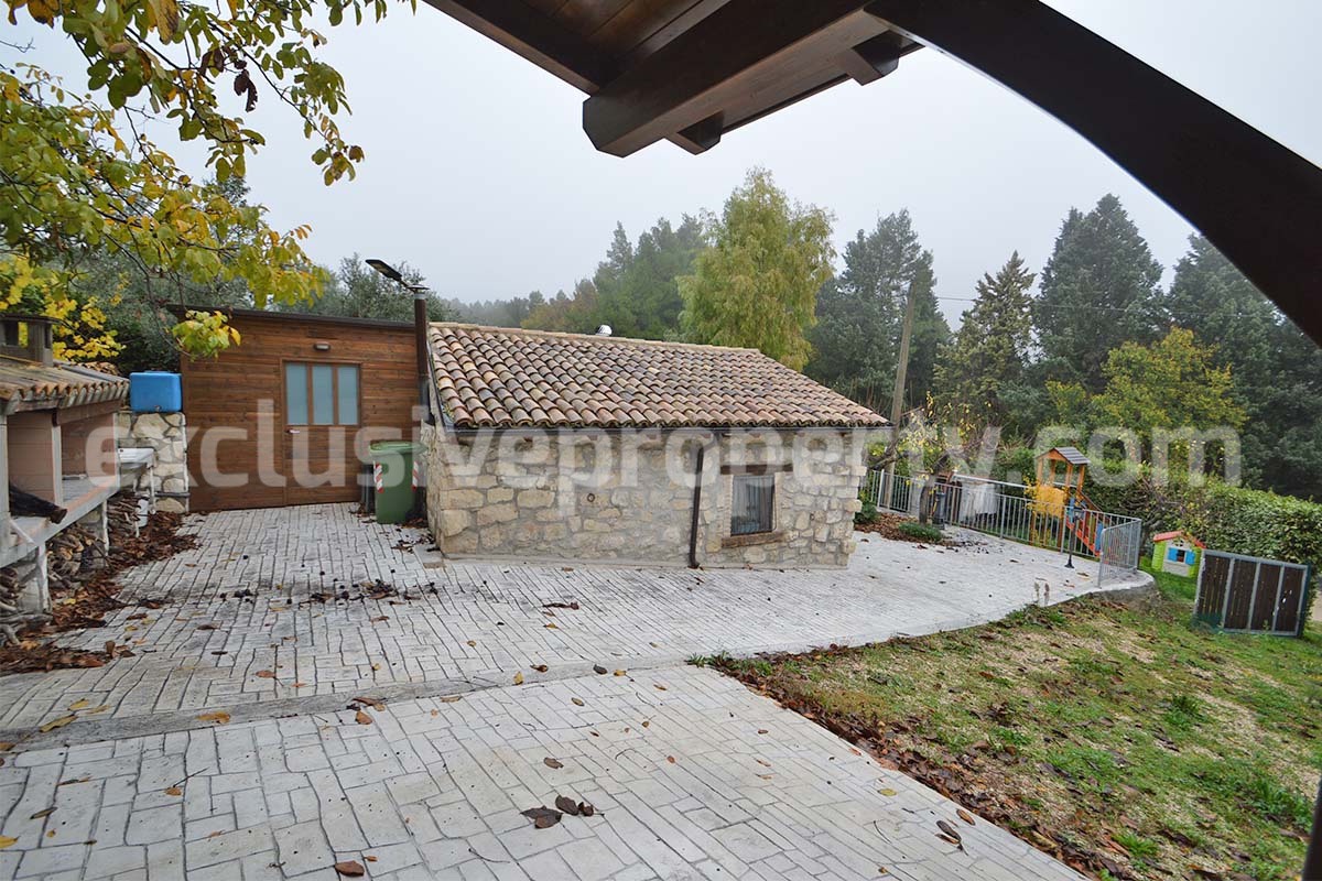 Peaceful Country Oasis for Sale near Mafalda - Molise with Olive Grove - Stone House and Wooden Building