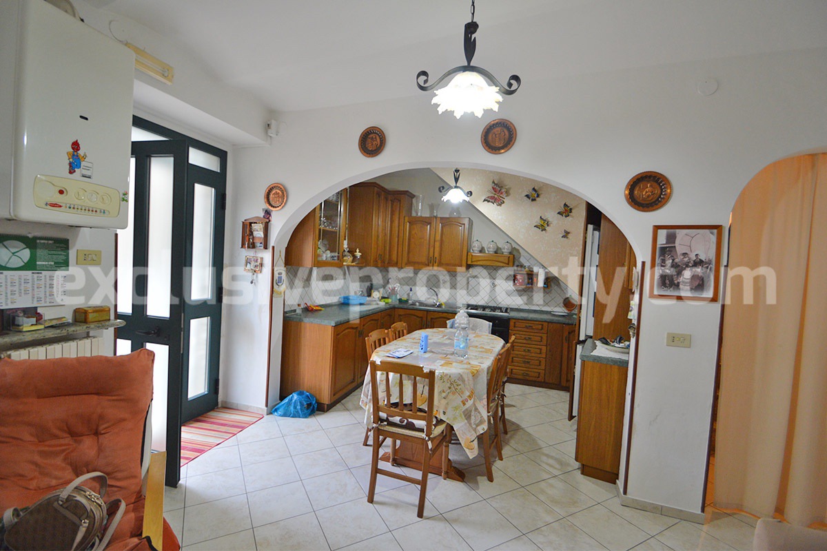 Cozy Stone Townhouse for Sale in Castelguidone in Abruzzo - Move-In Ready with Thermo-Fireplace