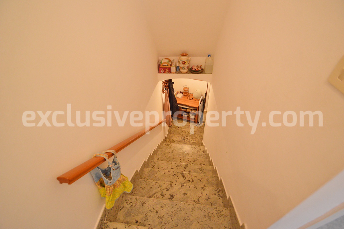 Cozy Stone Townhouse for Sale in Castelguidone in Abruzzo - Move-In Ready with Thermo-Fireplace