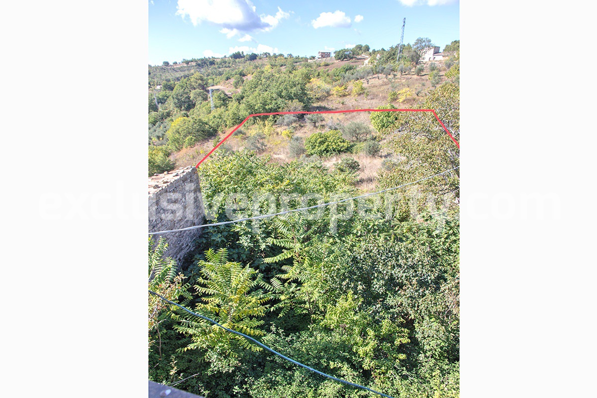 Property composed by two units for sale in the hearth of Molise - Italy 30