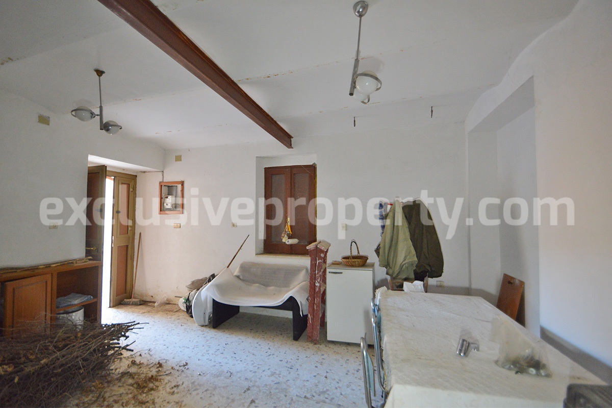 Stone Town House for Sale in the Medieval Centre of Montemitro - Molise - Near the Adriatic Coast