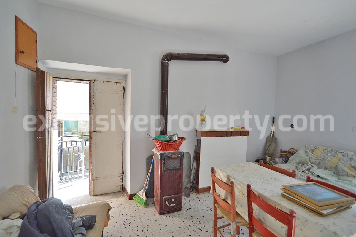 Stone Town House for Sale in the Medieval Centre of Montemitro - Molise - Near the Adriatic Coast