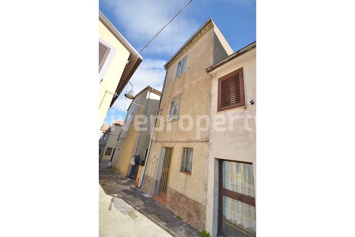 Furnished house a few km from the ski resorts for sale in Abruzzo