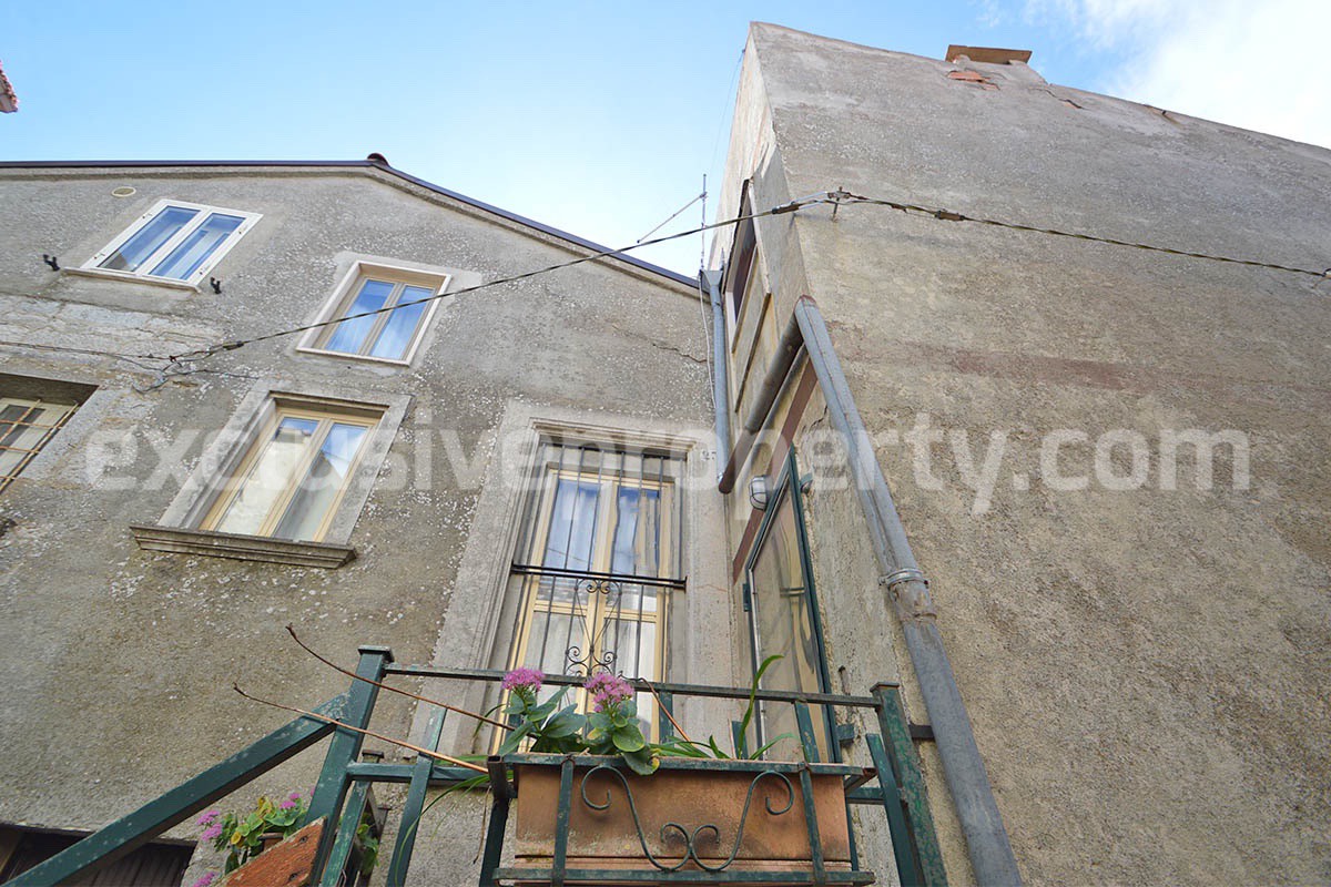 Furnished house a few km from the ski resorts for sale in Abruzzo