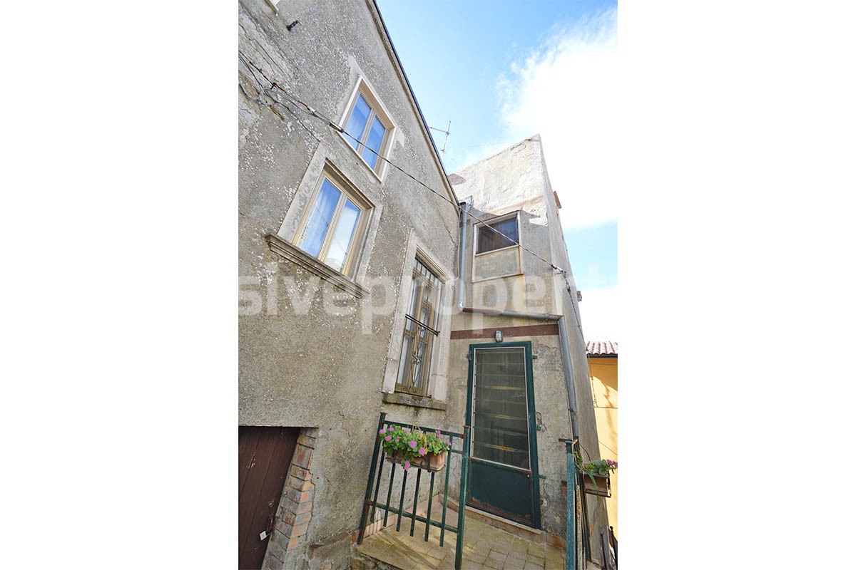 Furnished house a few km from the ski resorts for sale in Abruzzo