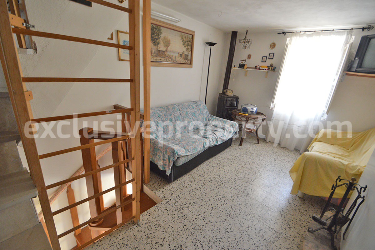 Furnished house a few km from the ski resorts for sale in Abruzzo