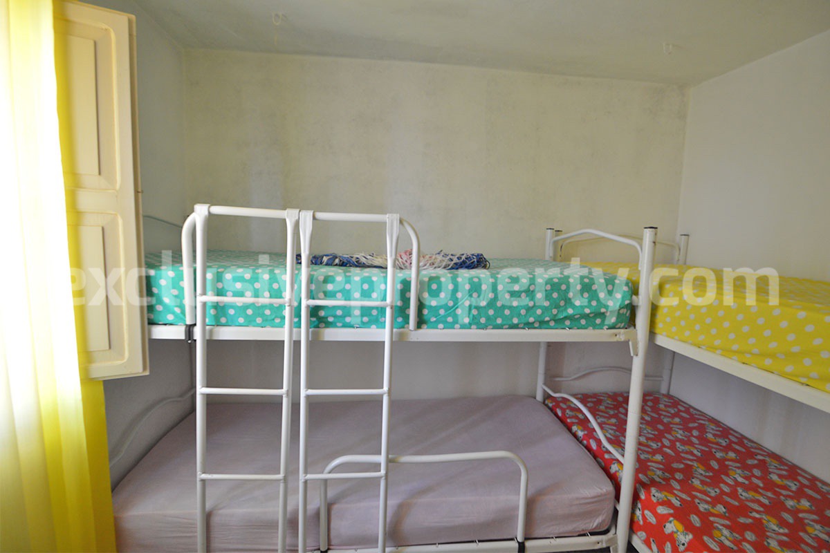 Furnished house a few km from the ski resorts for sale in Abruzzo