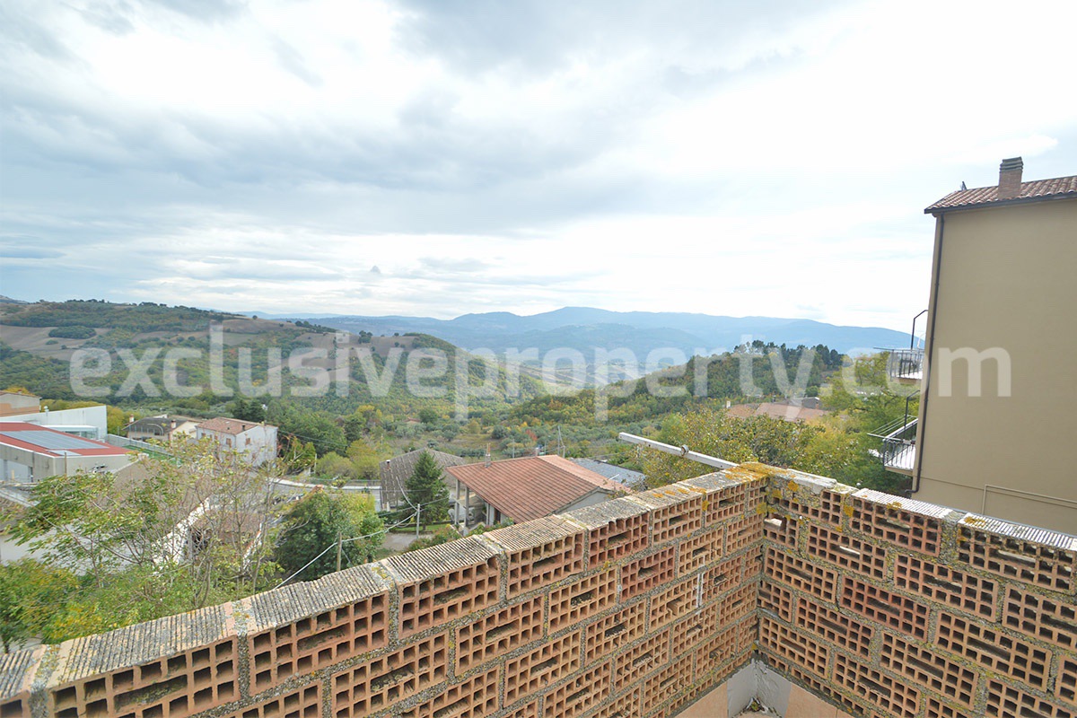 Property with Two Apartments - Terraces - Garden and Commercial Unit for Sale in Mafalda in Molise