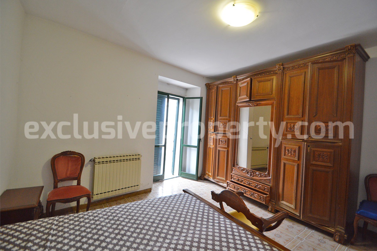 Property with Two Apartments - Terraces - Garden and Commercial Unit for Sale in Mafalda in Molise